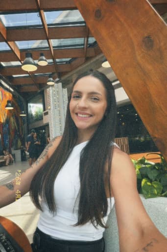 Daniella Rodrigues Brito - Sublime
