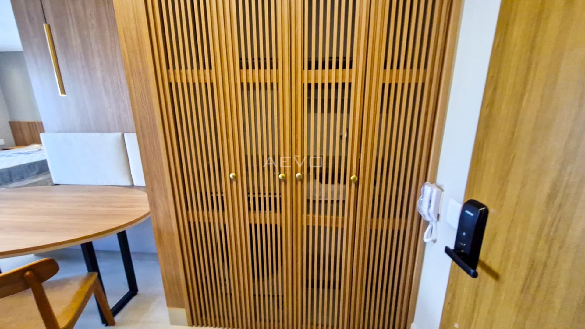 AZURE COMPACT LIFE DE 01 QUARTO, SETOR MARISTA.