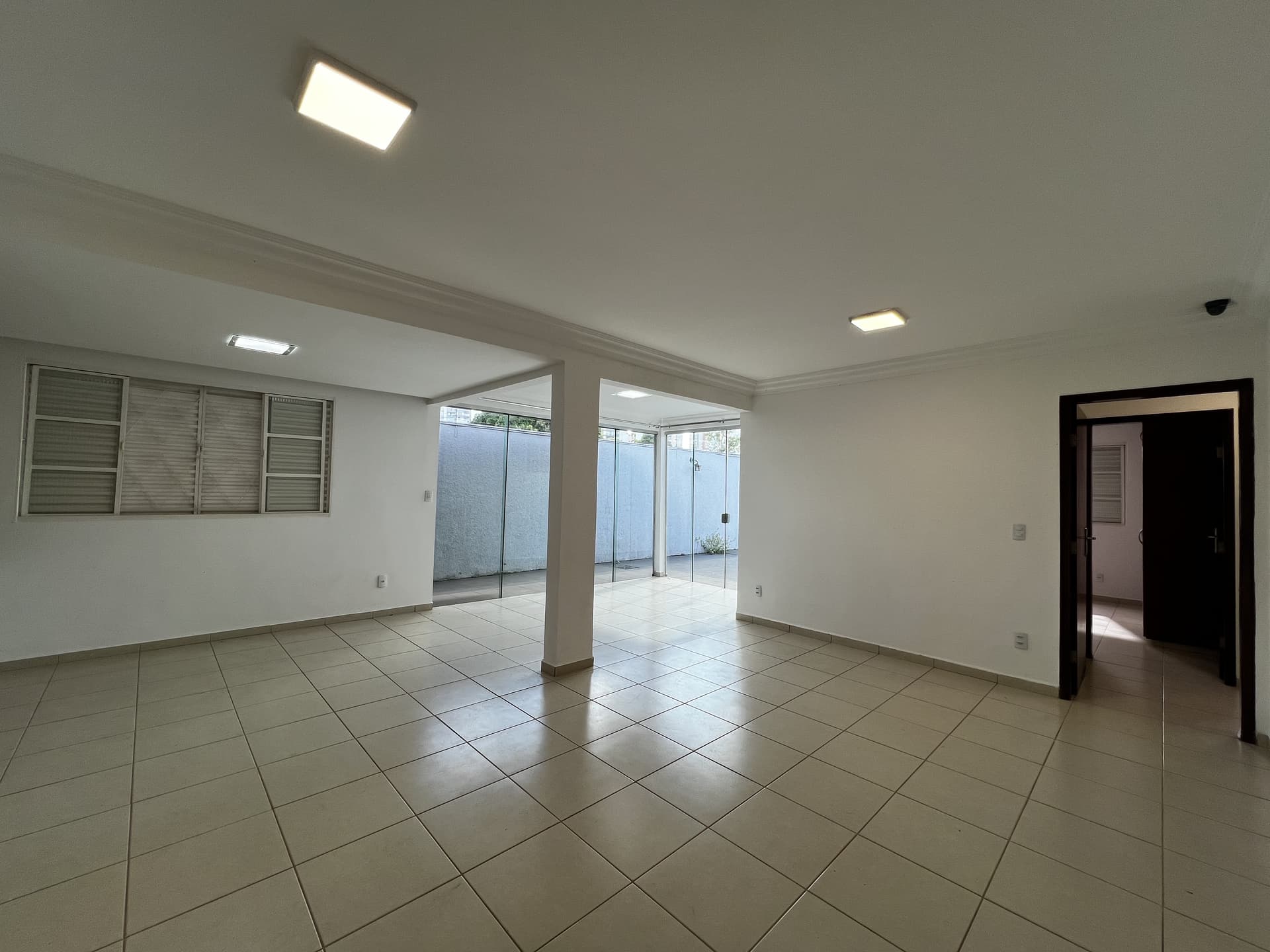 Casa - Jardim Atlântico