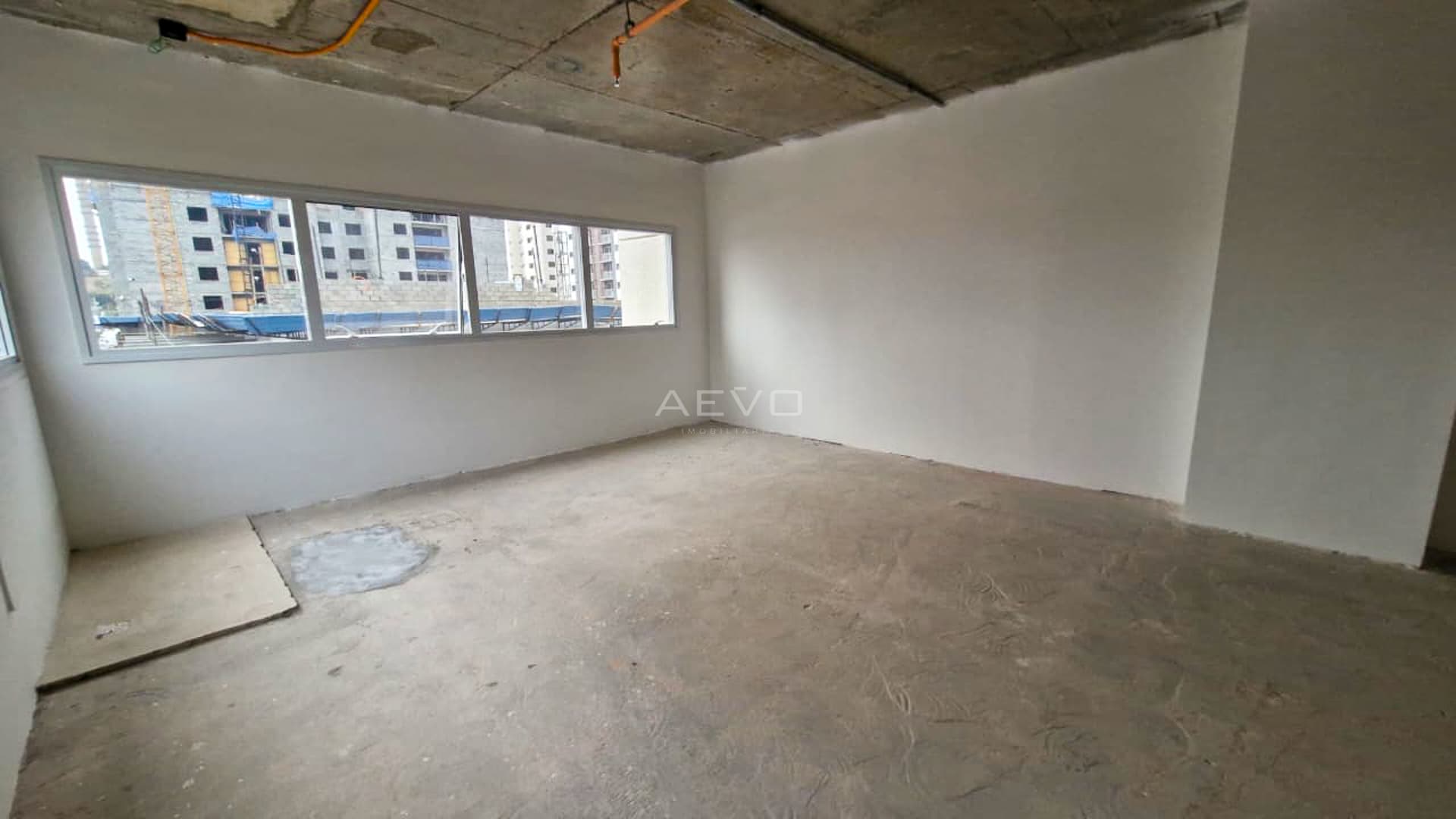 SALA COMERCIAL 44,12 m², METROPOLITAN BUENO.