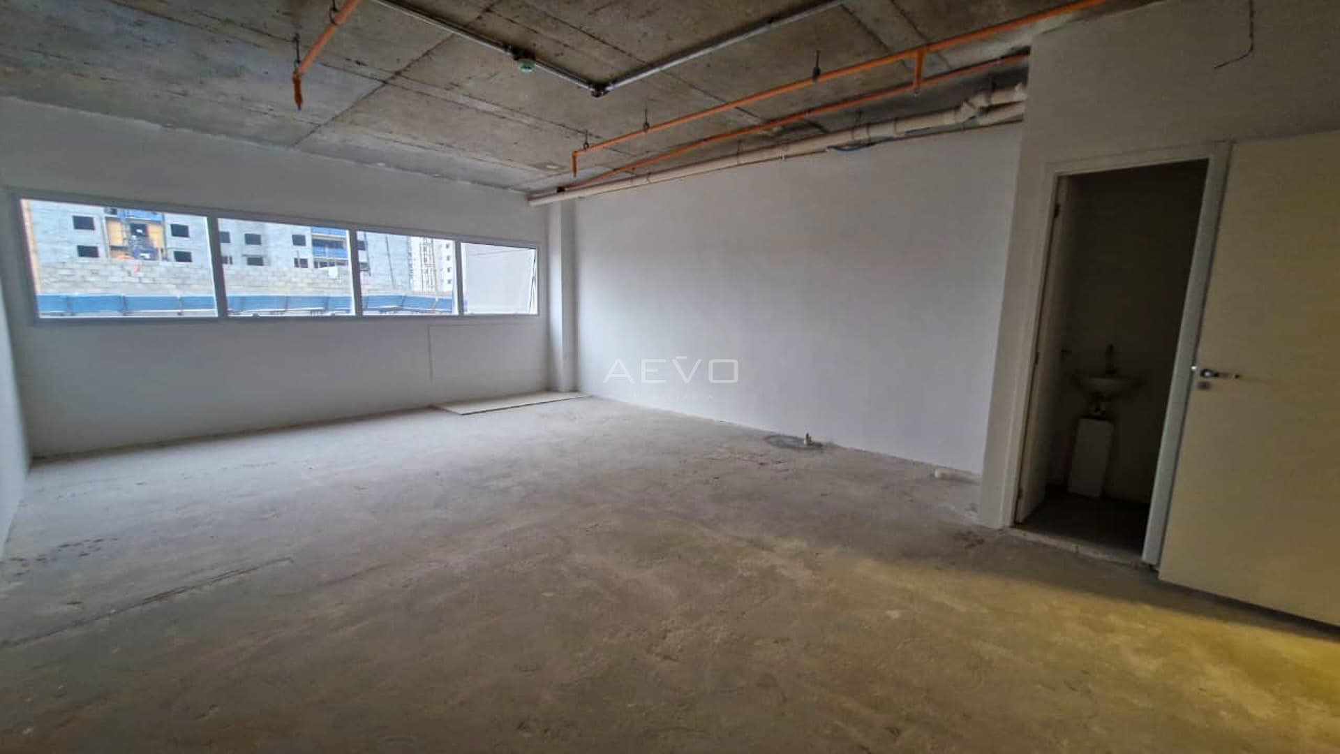 SALA COMERCIAL 45,16 m², METROPOLITAN BUENO.
